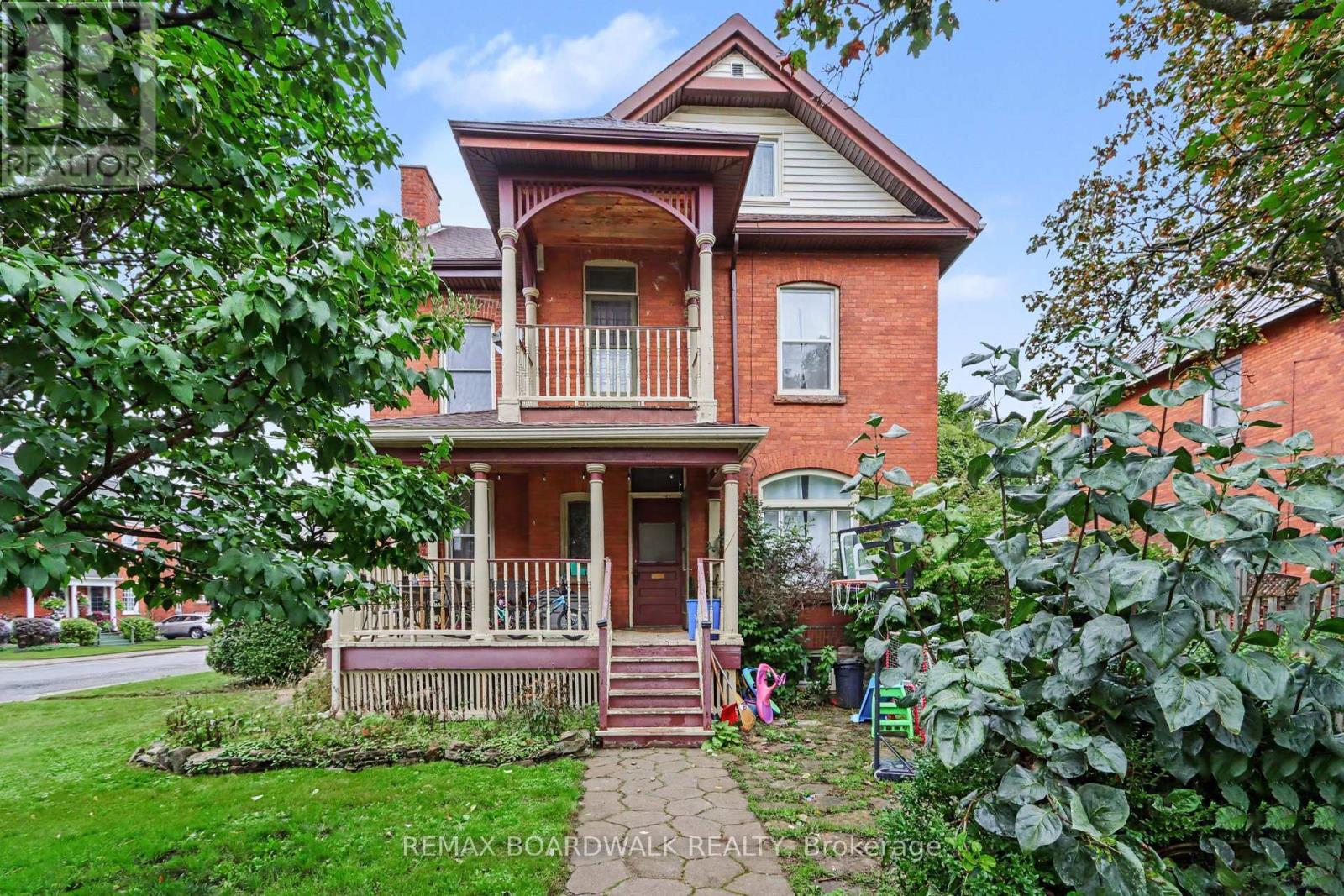 10 GLEN AVENUE Property Photo 1
