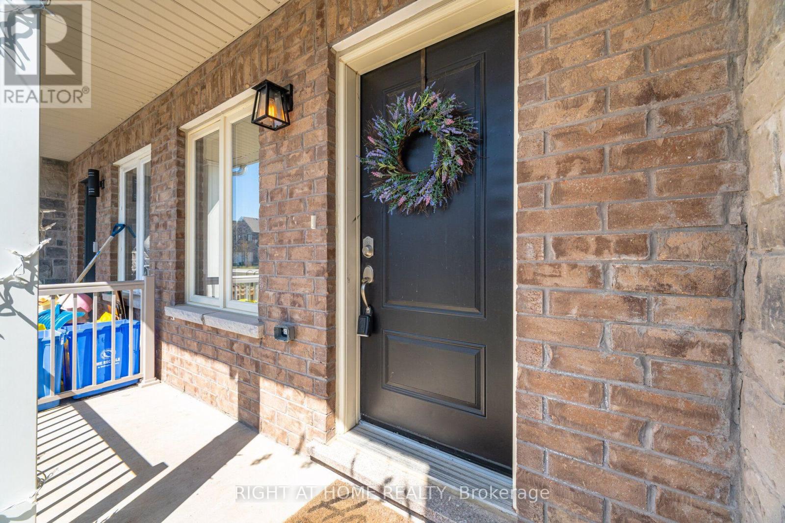 165 Berkshire Drive Property Photo 6