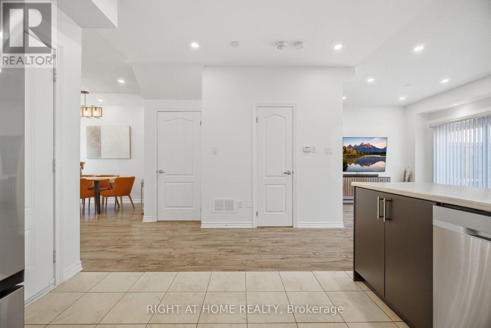 165 Berkshire Drive Property Photo 14