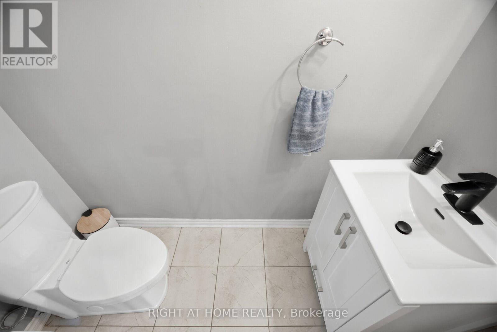 165 Berkshire Drive Property Photo 20