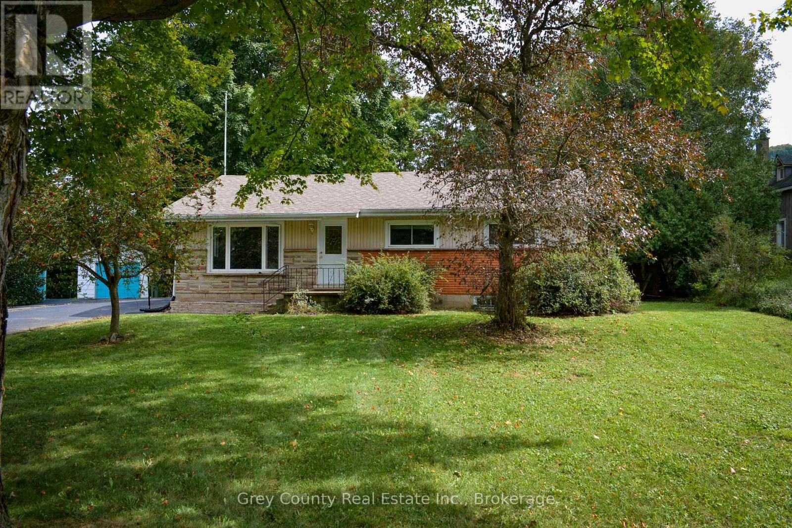 235341 Grey 13 Road Property Photo 1
