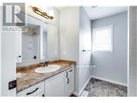 B - 935 Glasgow Street Property Photo 20