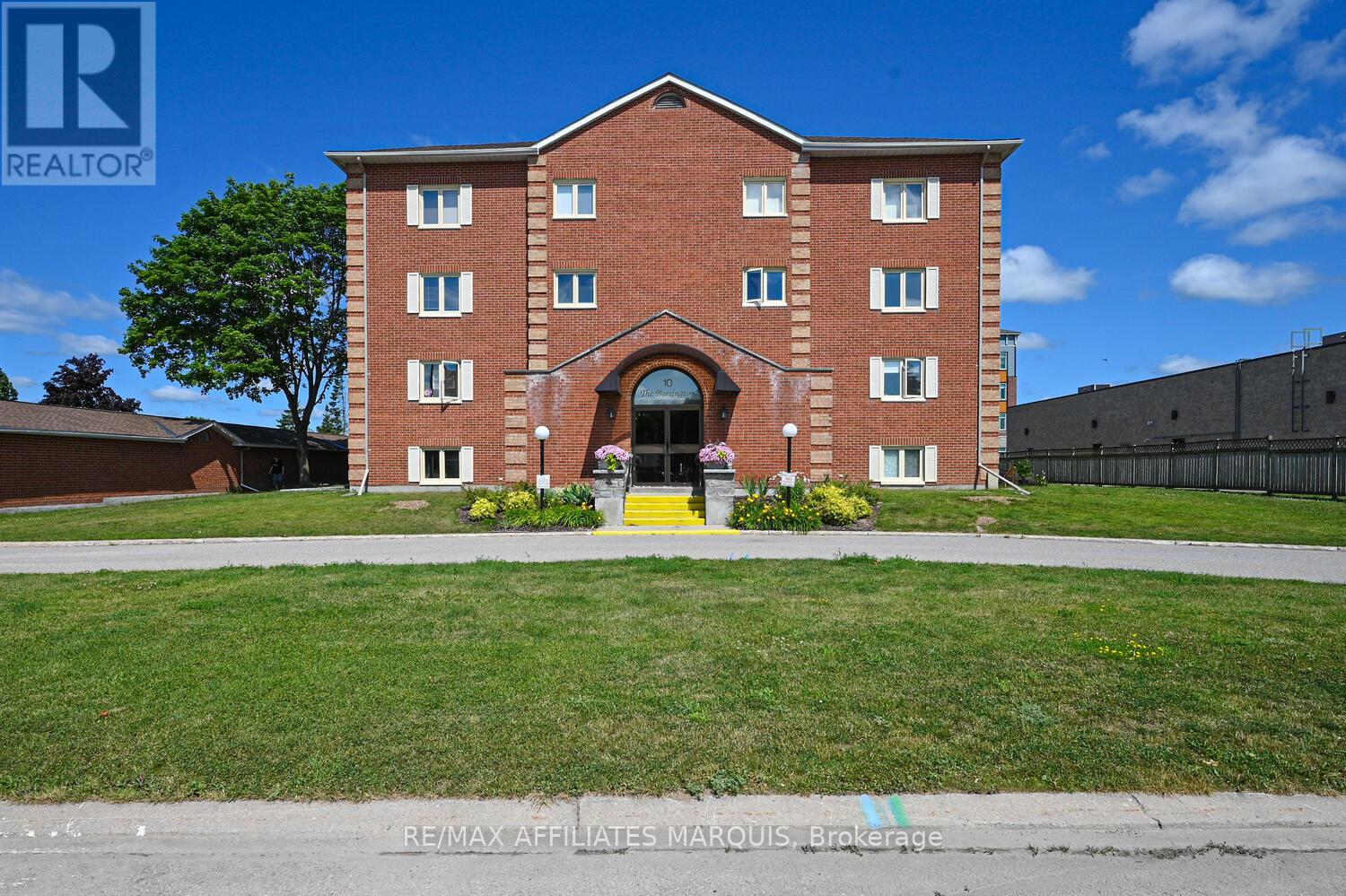 208 - 10 Armstrong Drive Property Photo 2