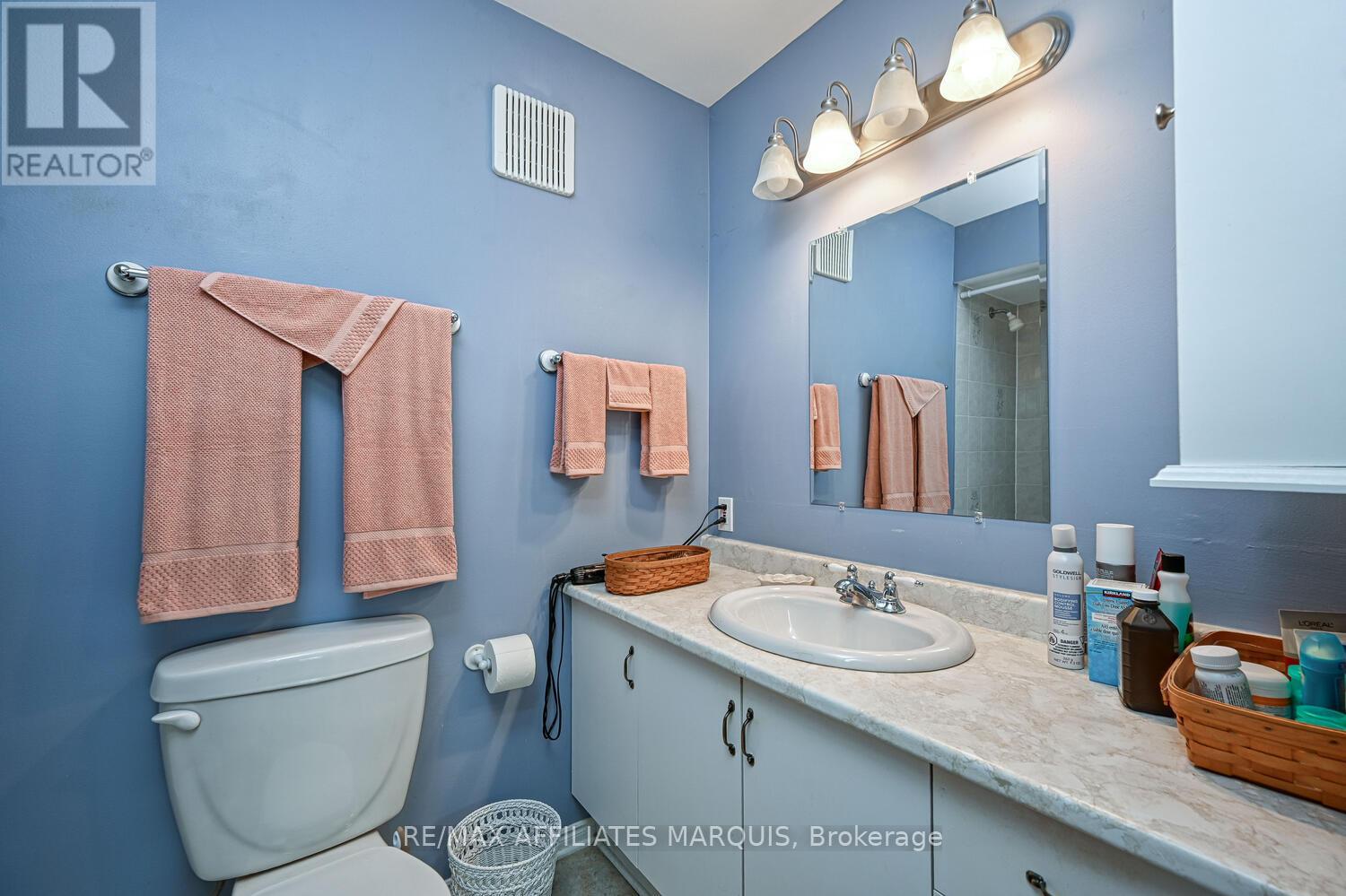 208 - 10 Armstrong Drive Property Photo 24