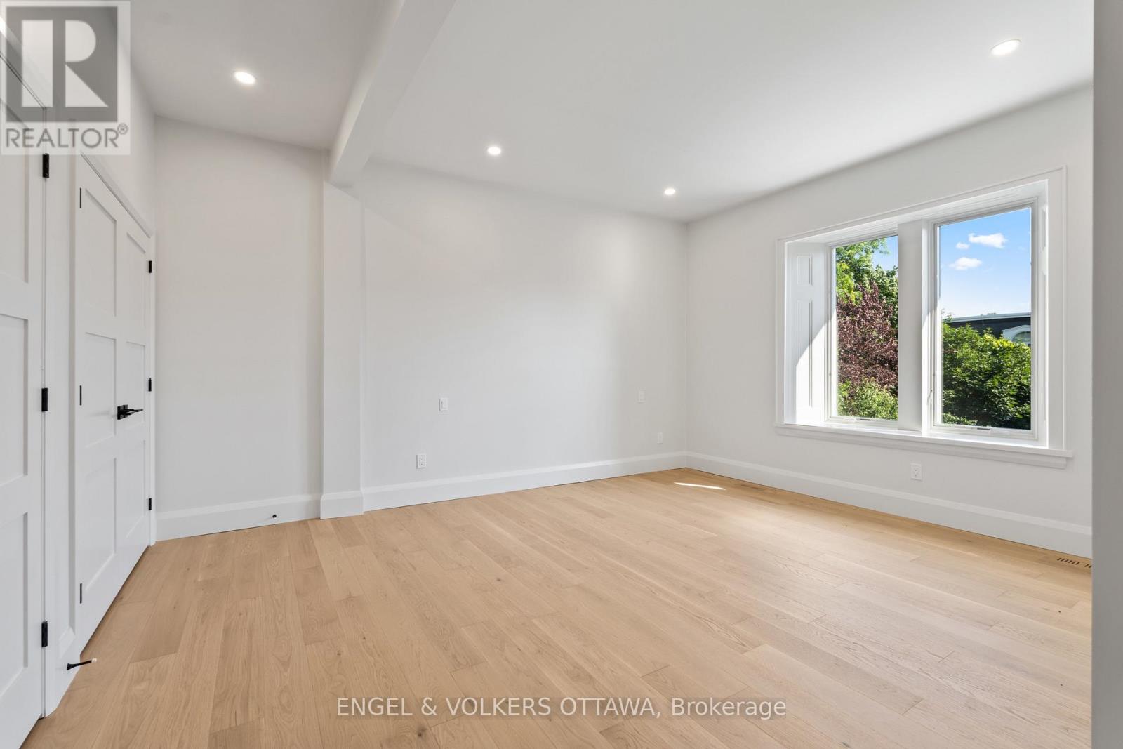 35 Mackay Street Property Photo 22
