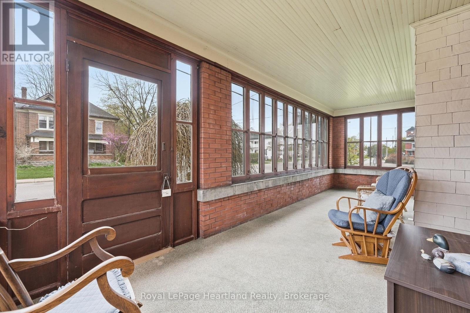 138 St. David Street Property Photo 16