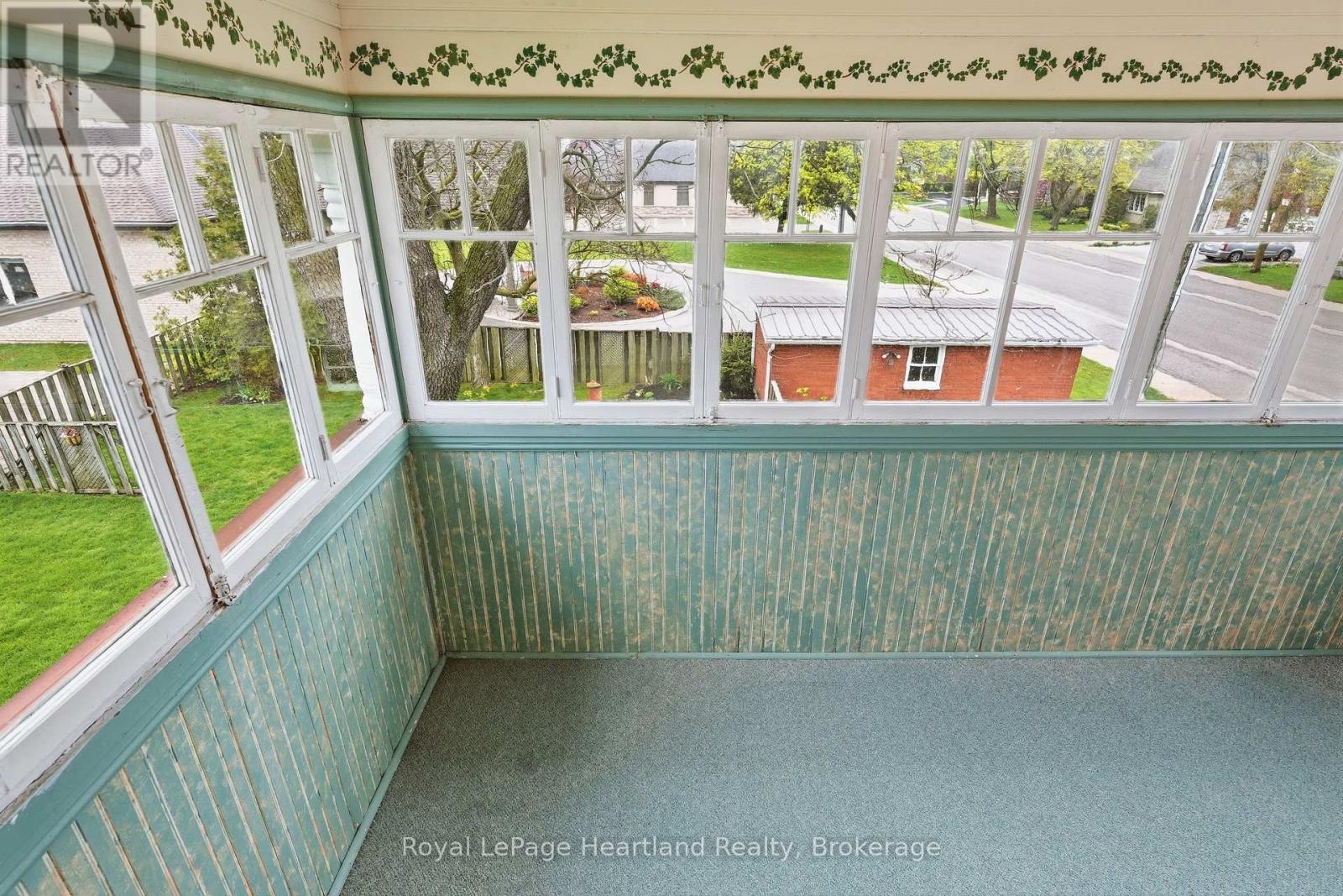 138 St. David Street Property Photo 28
