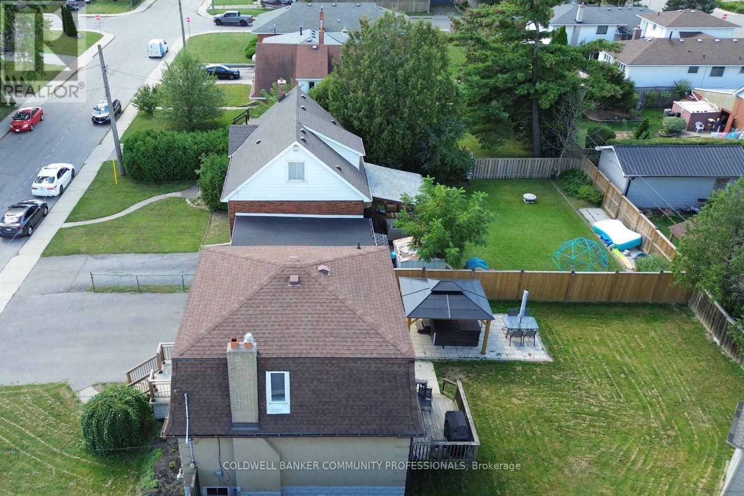 94 Howard Avenue Property Photo 31