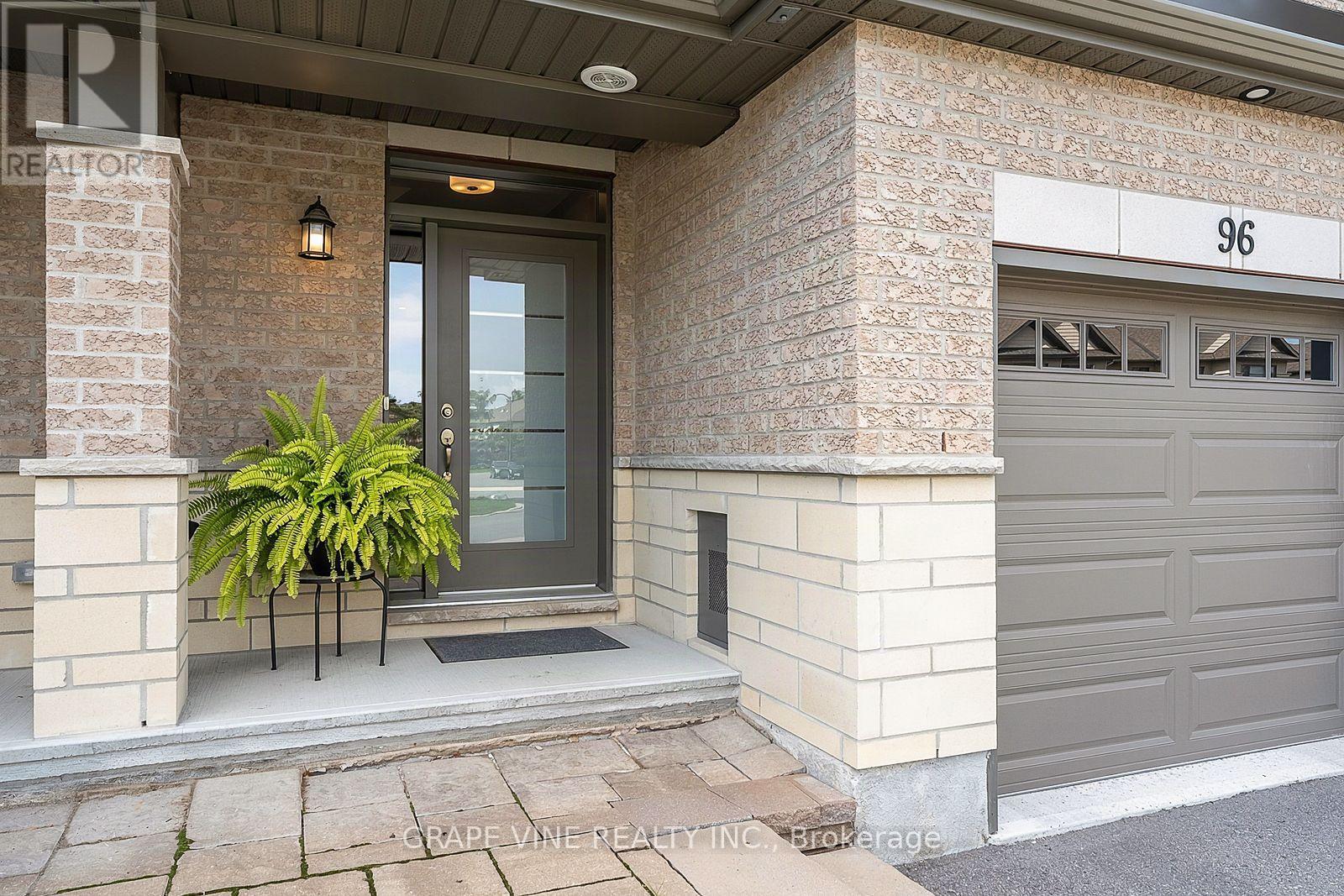 96 Porter Street Property Photo 2