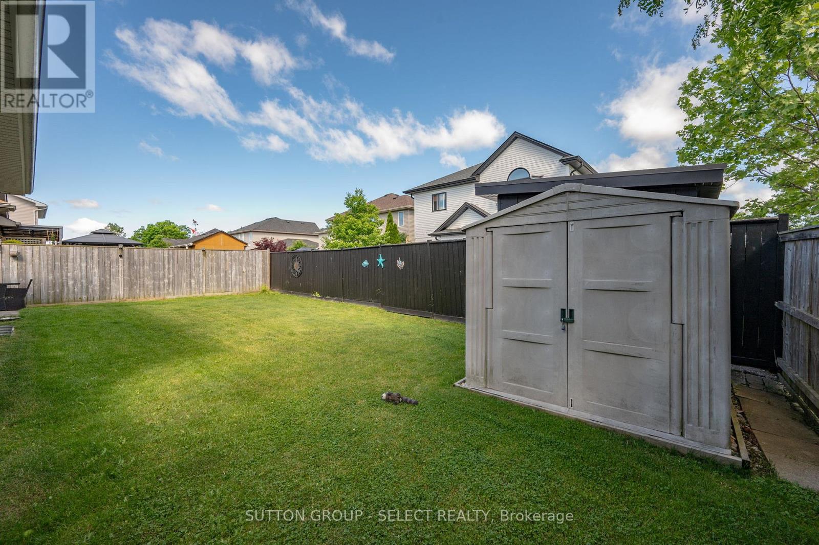 51 Greenway Boulevard Property Photo 26