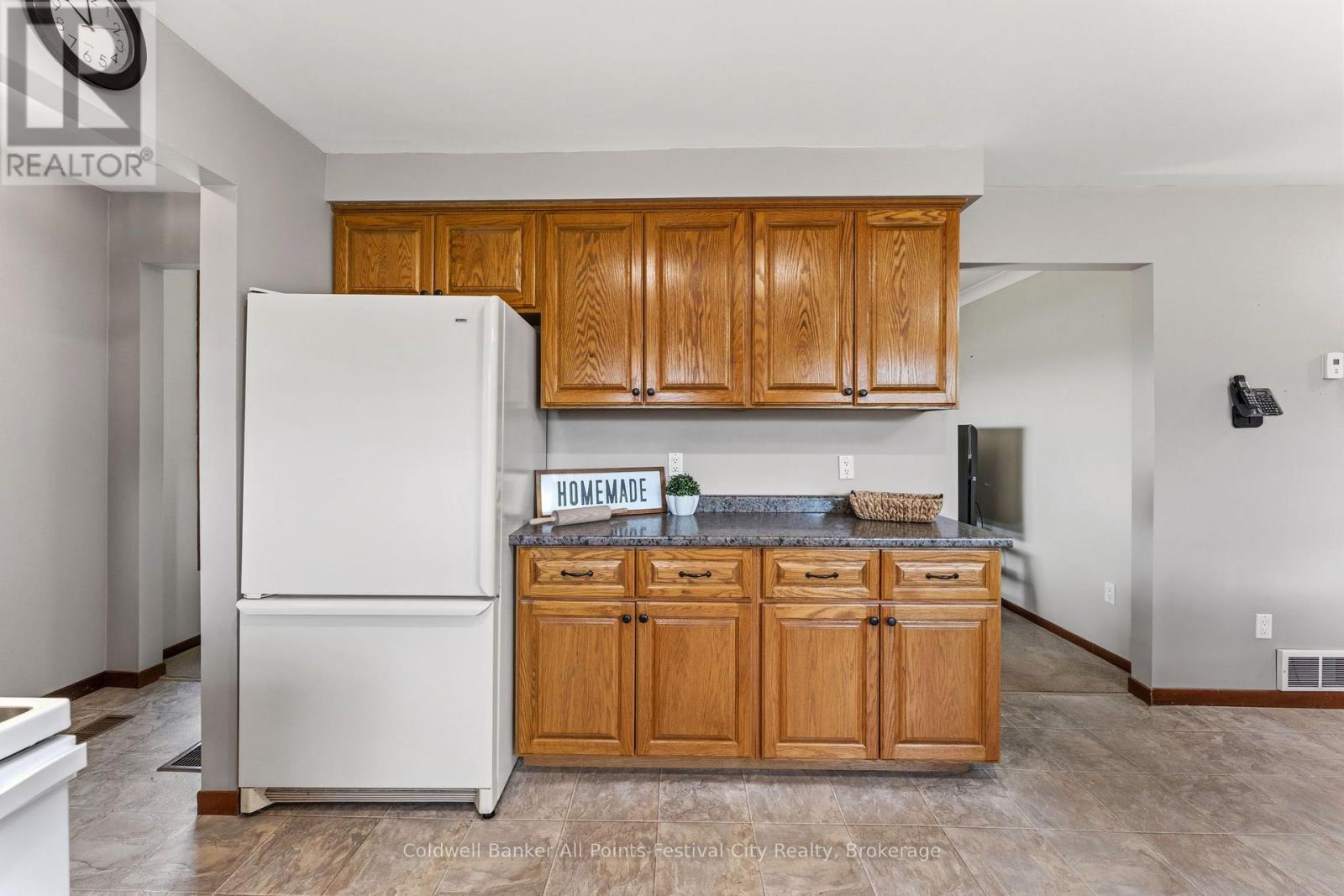 79324 Bluewater Highway Property Photo 12