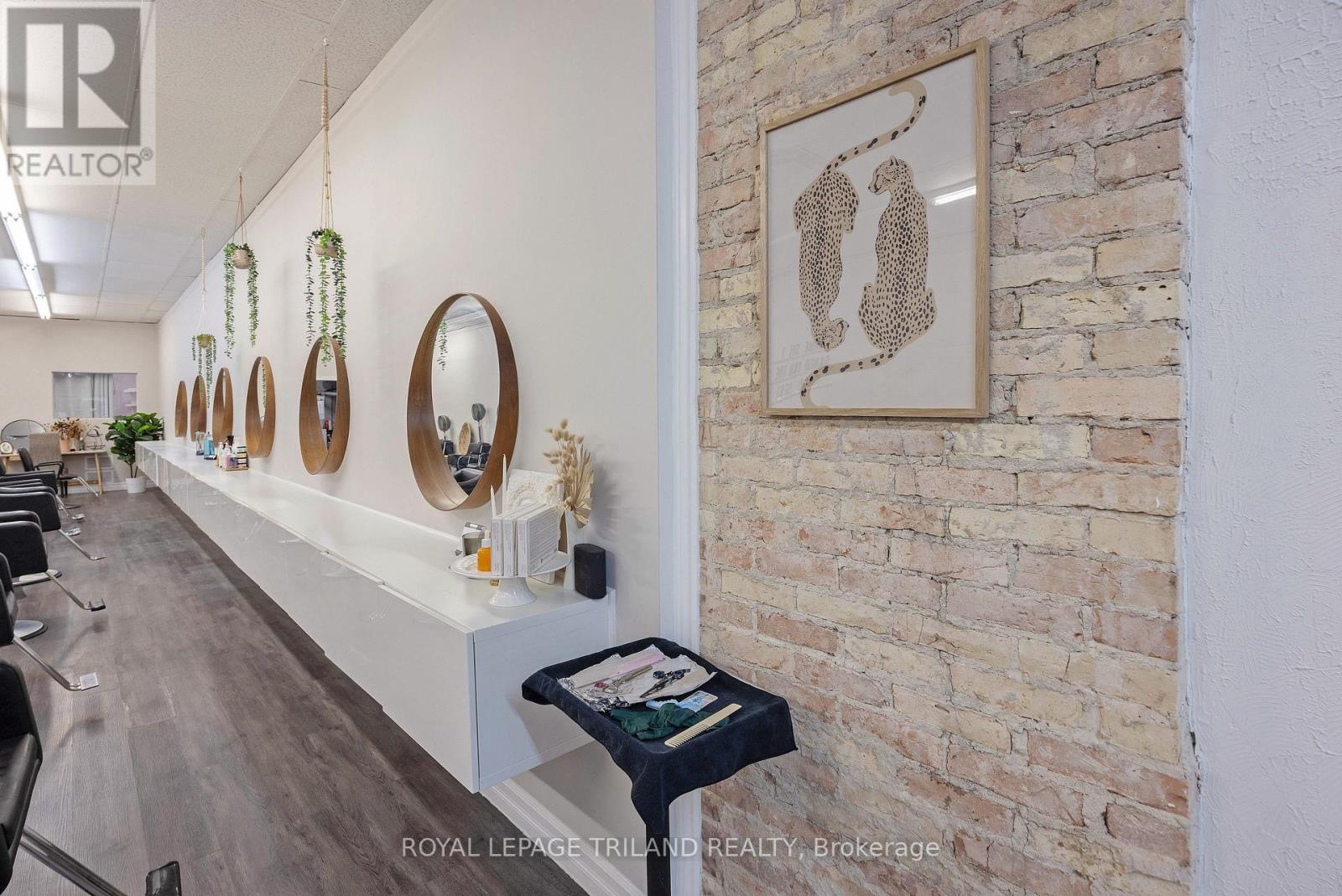 575 Talbot Street Property Photo 11