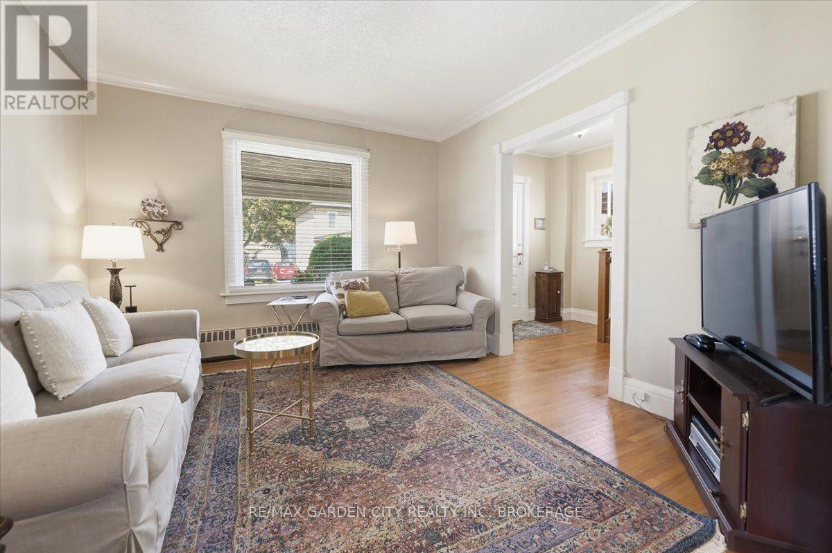 70 Lowell Avenue Property Photo 8