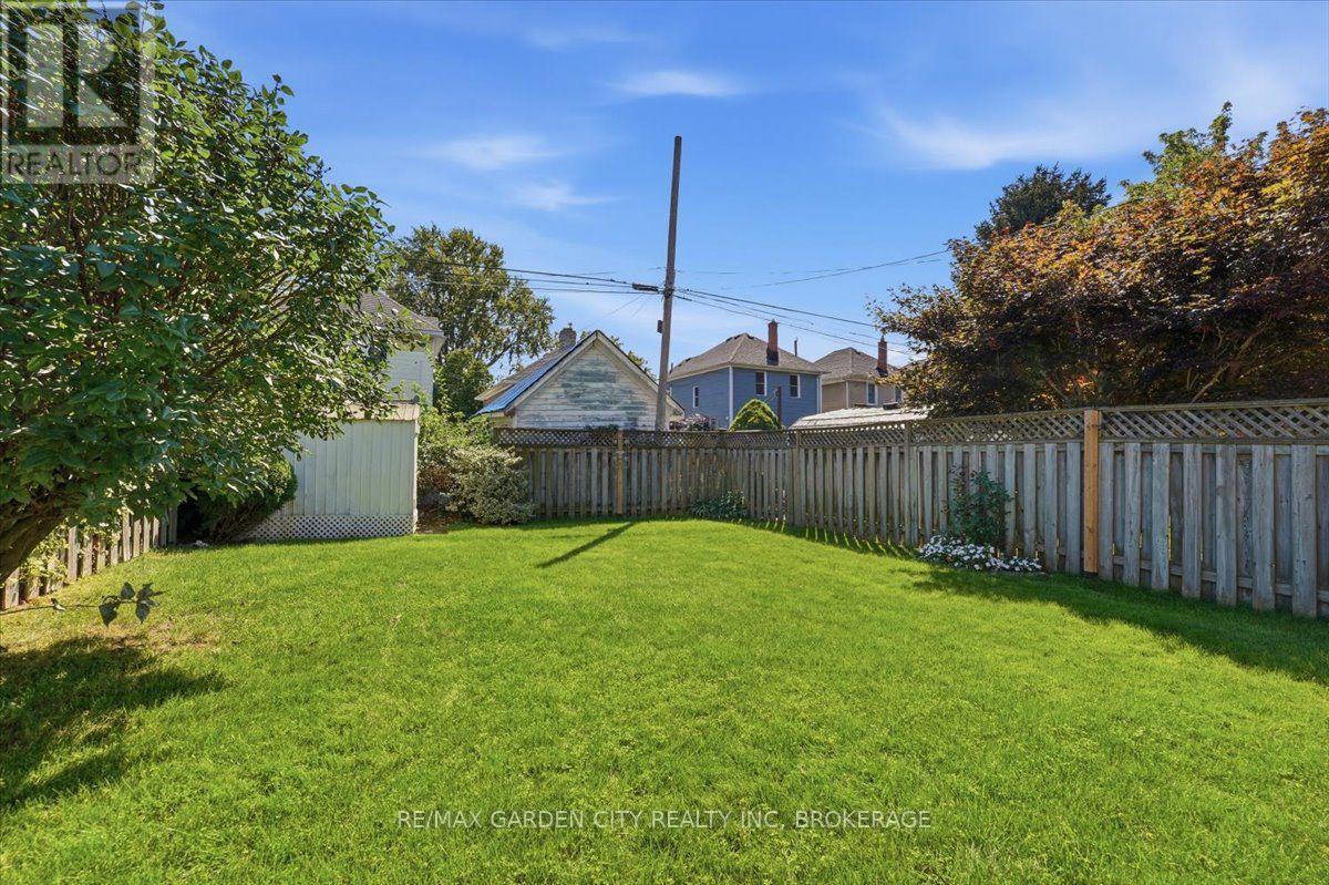 70 Lowell Avenue Property Photo 29