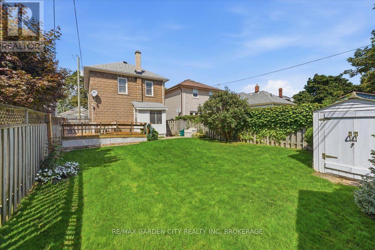 70 Lowell Avenue Property Photo 31