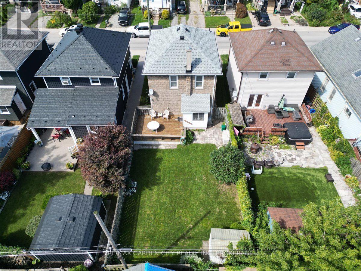 70 Lowell Avenue Property Photo 37