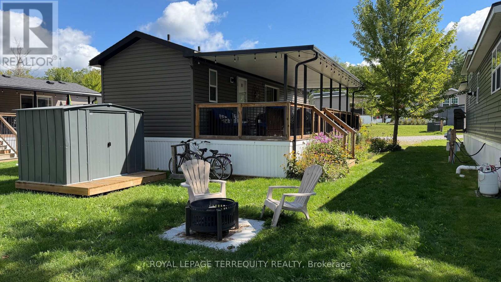 319 Rockview Property Photo 2