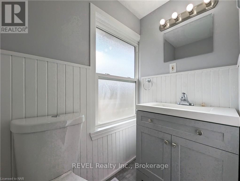 4591 Homewood Avenue Property Photo 7