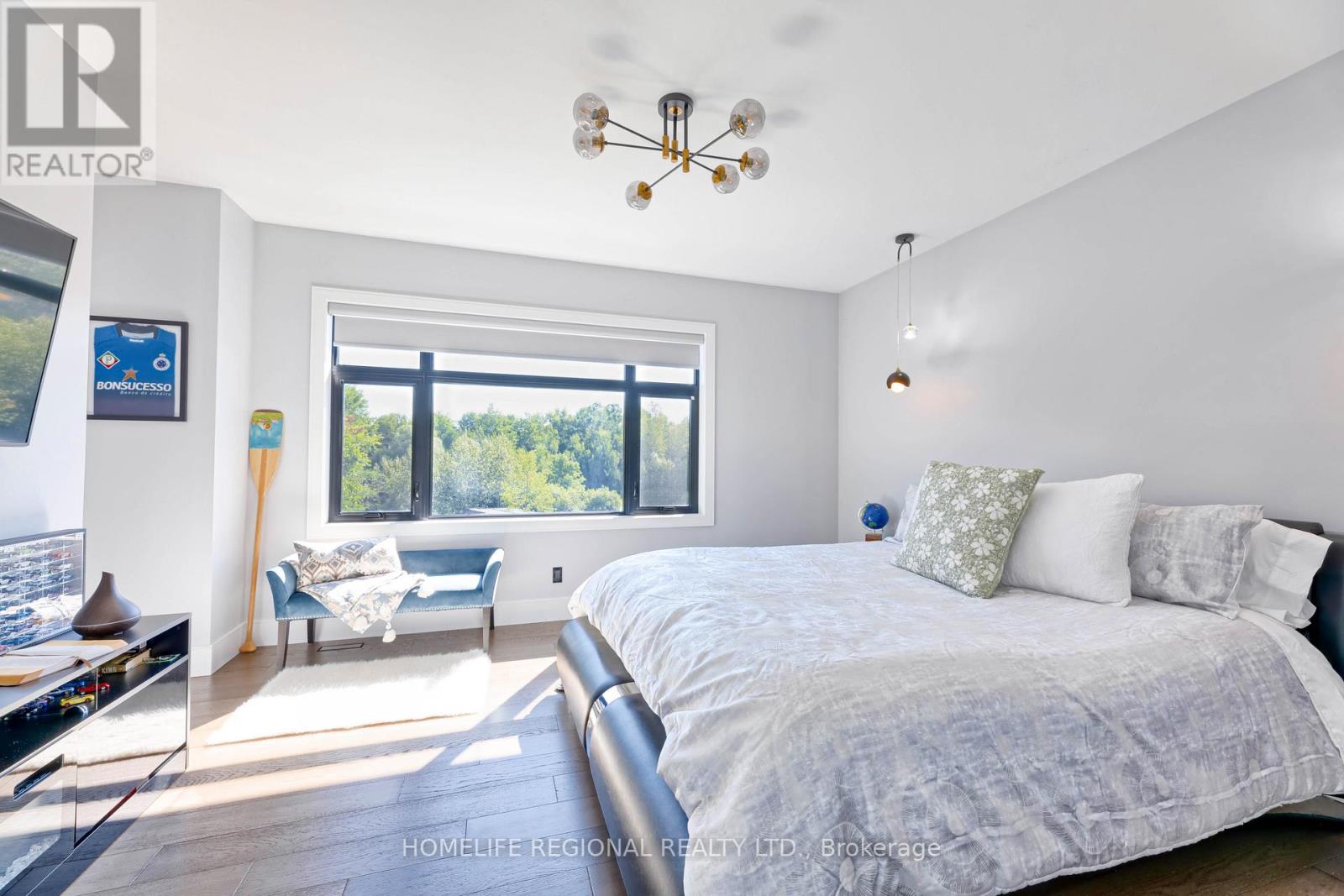 5329 First Line Property Photo 26