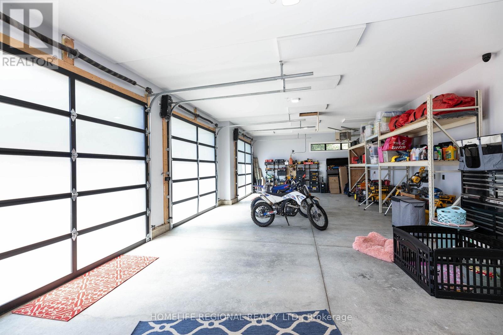 5329 First Line Property Photo 40