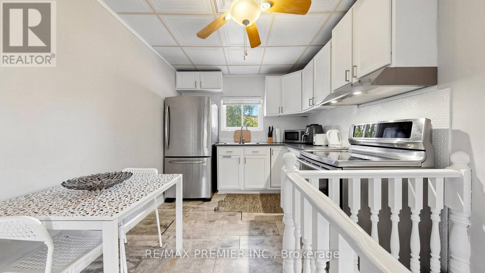 27 Cambridge Avenue Property Photo 7