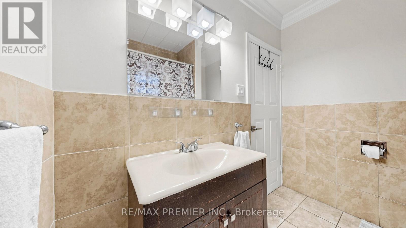 27 Cambridge Avenue Property Photo 15
