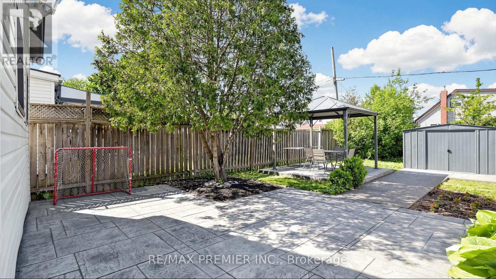 27 Cambridge Avenue Property Photo 24