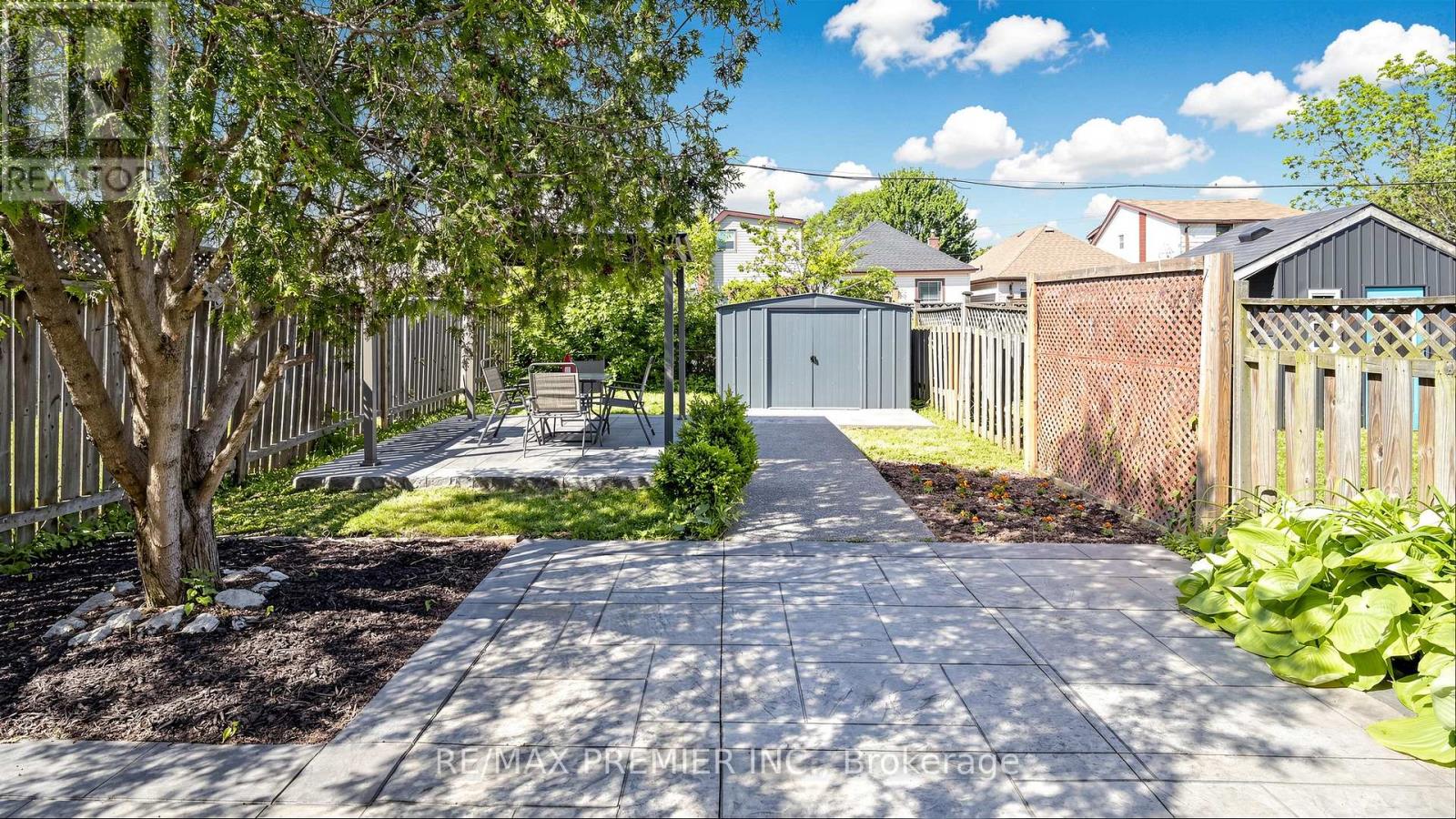 27 Cambridge Avenue Property Photo 25