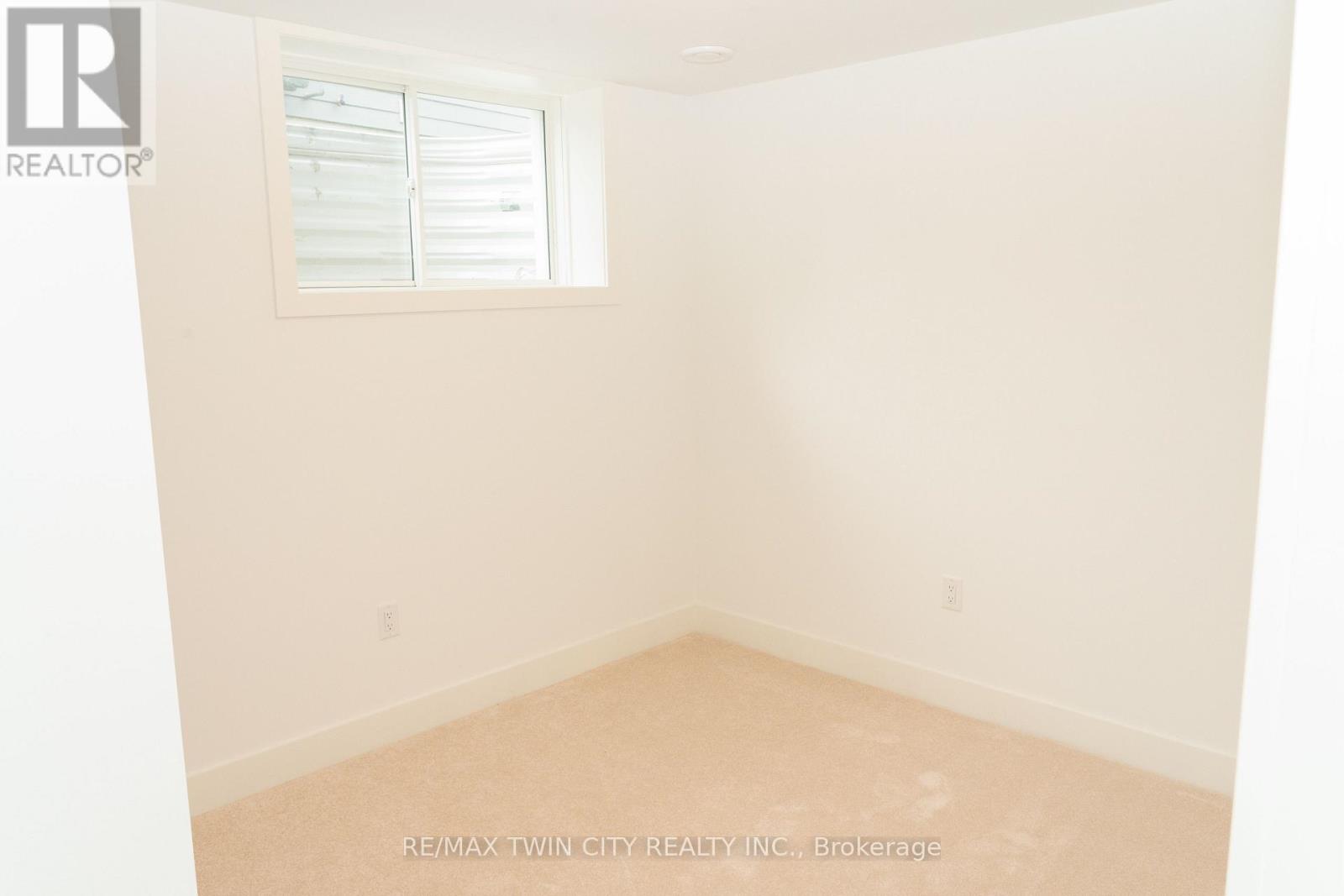 163 Julie Crescent Property Photo 18
