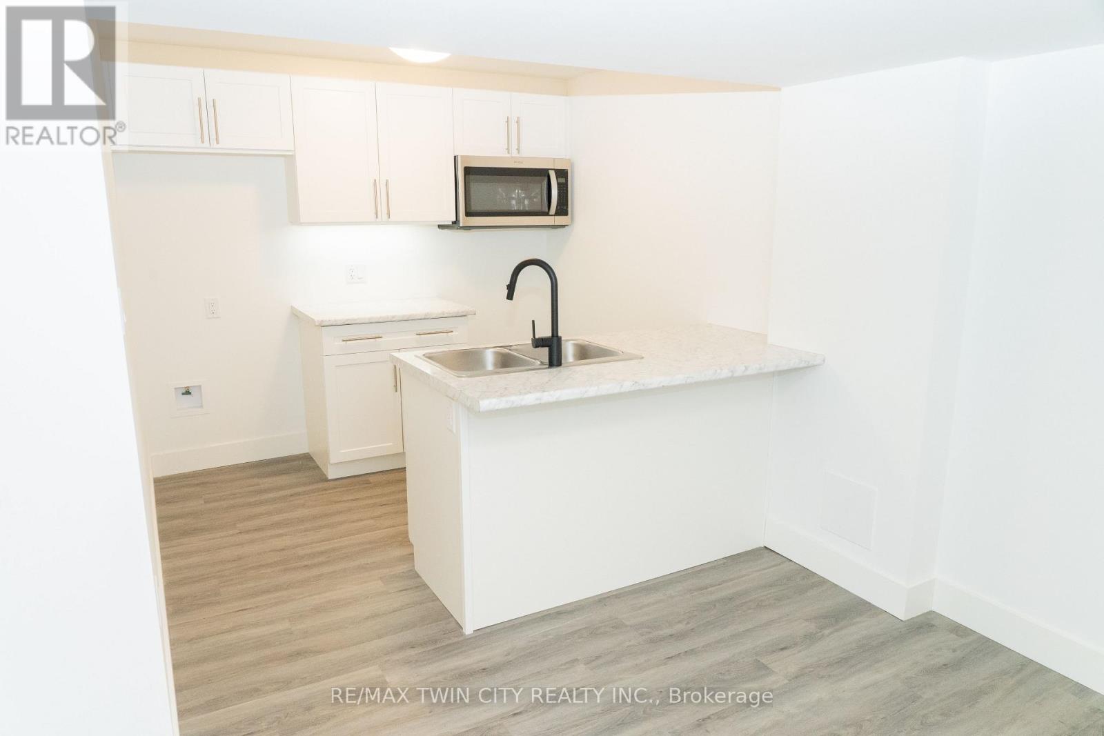 163 Julie Crescent Property Photo 21