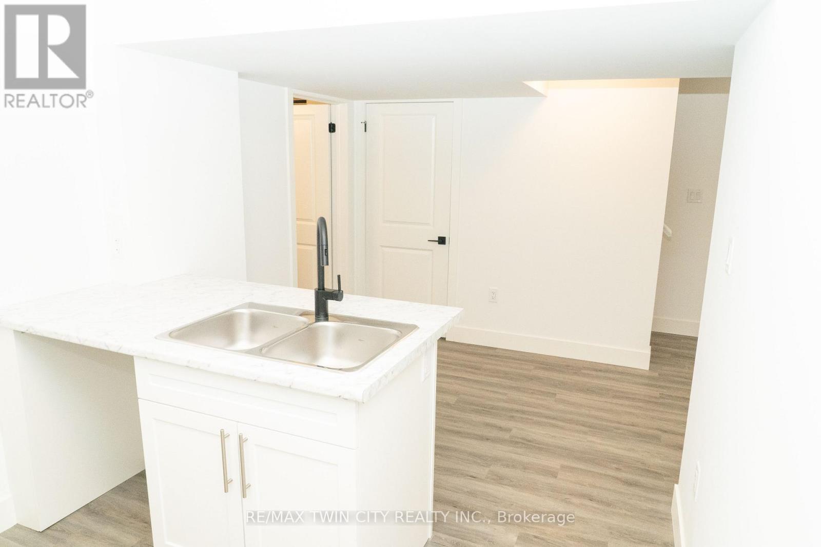 163 Julie Crescent Property Photo 24
