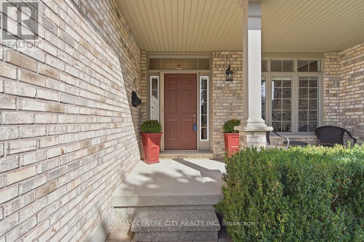 68 Willow Ridge Road Property Photo 3