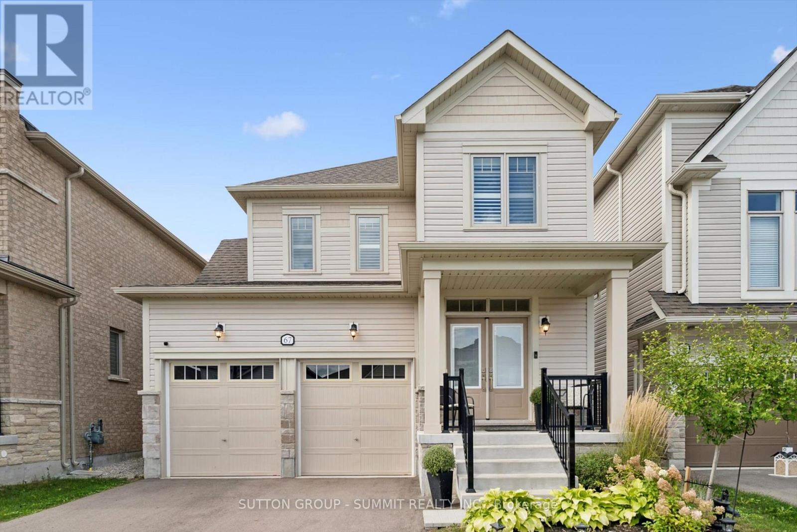 67 Harpin Way W Property Photo 1