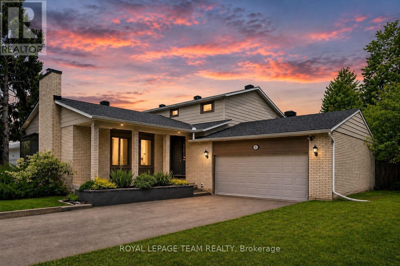 61 Amberwood Crescent Property Photo 1