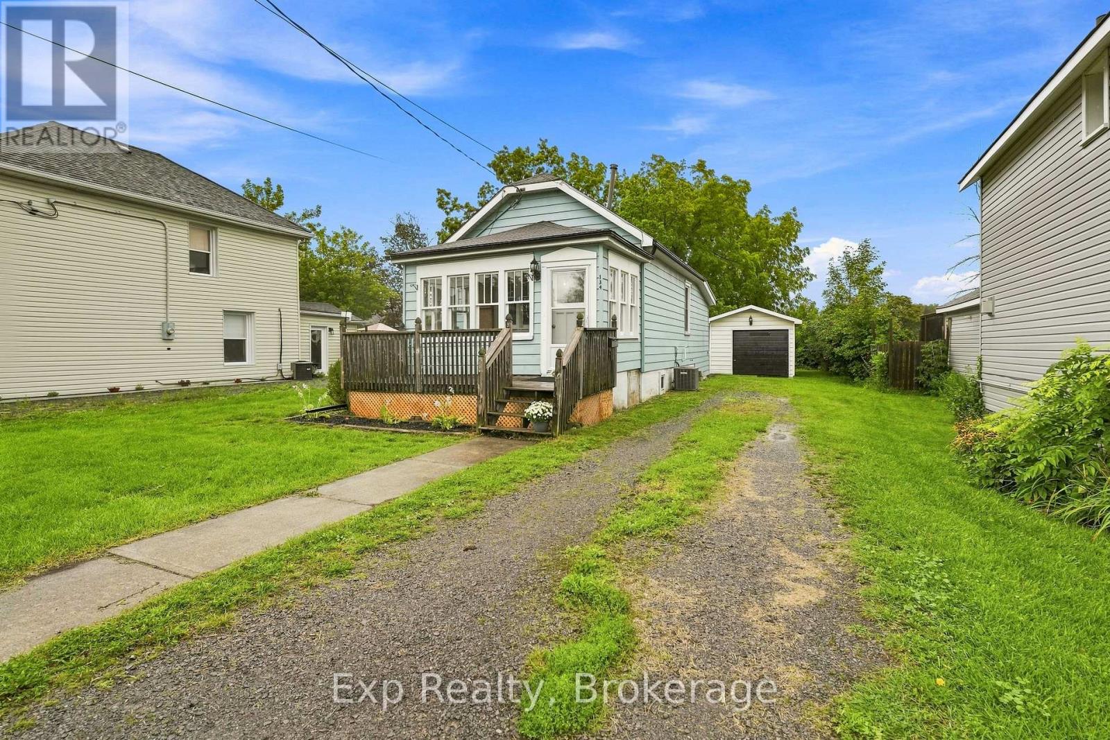 134 Catharine Street Property Photo 1