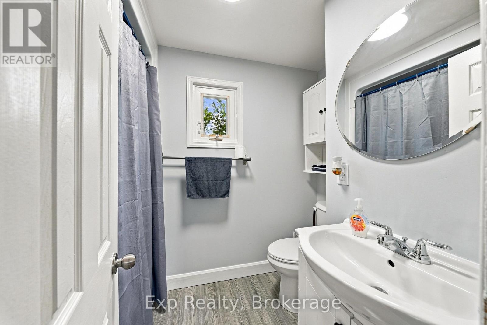 134 Catharine Street Property Photo 13