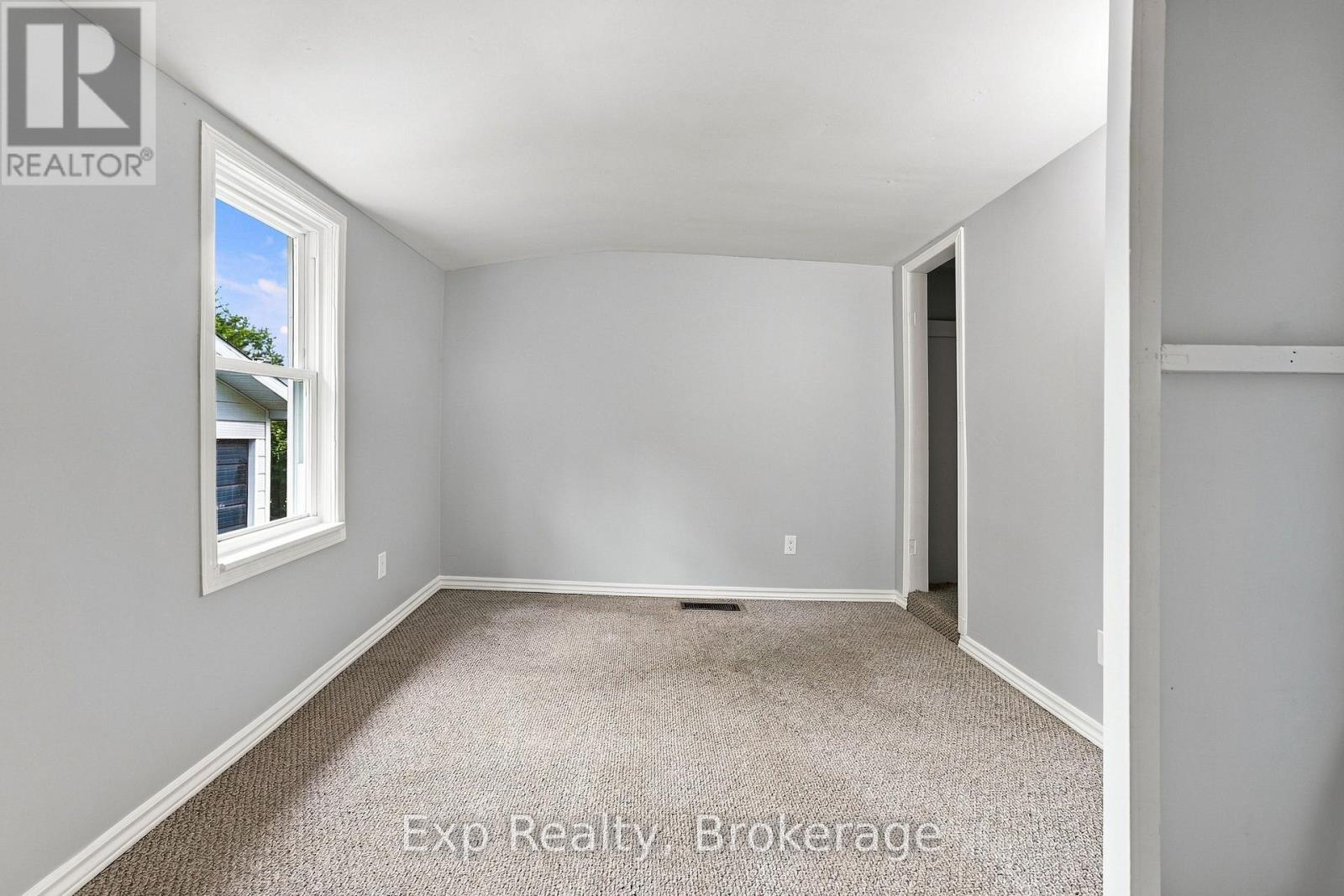 134 Catharine Street Property Photo 19