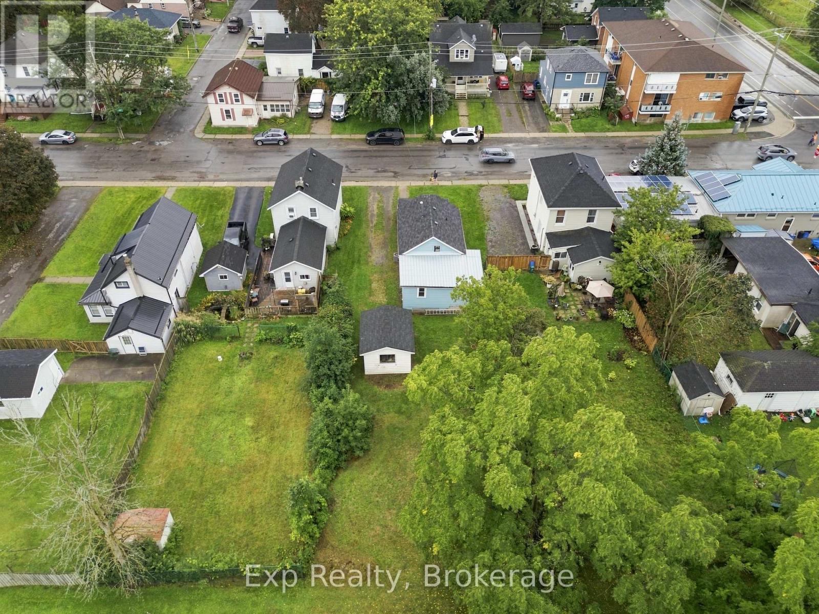 134 Catharine Street Property Photo 38