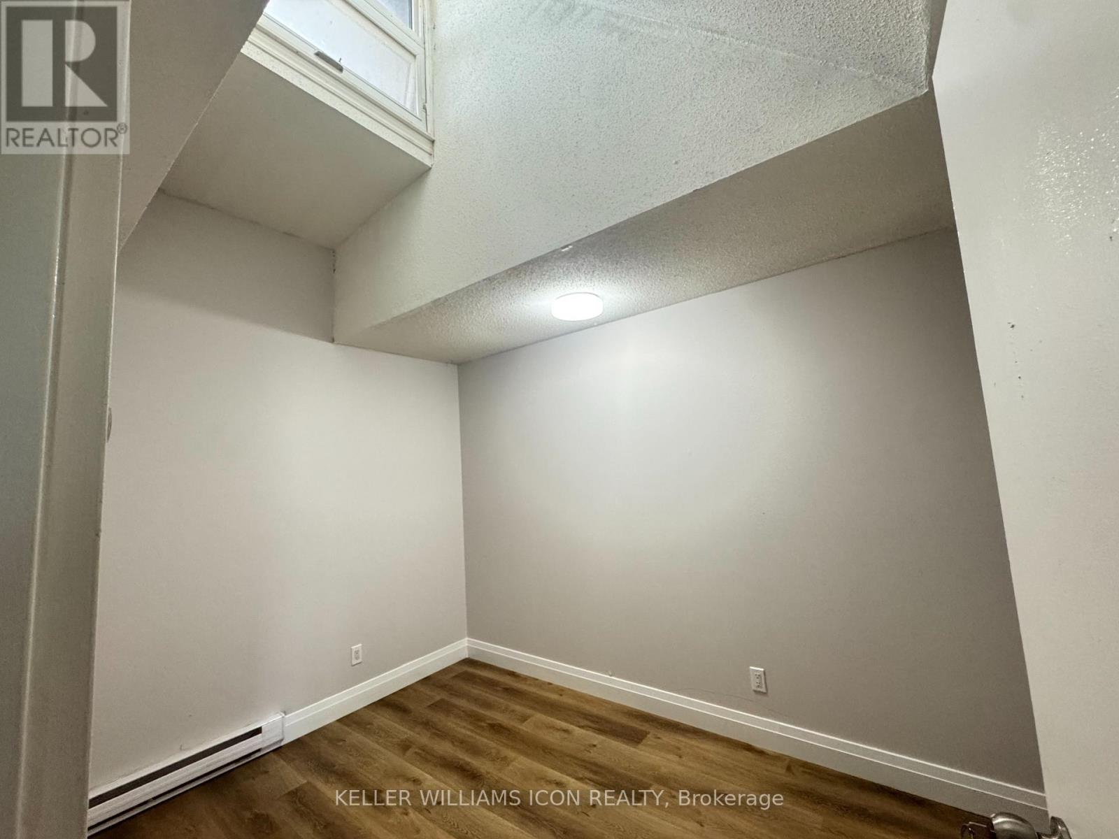 3 - 3415 Uplands Drive Property Photo 10