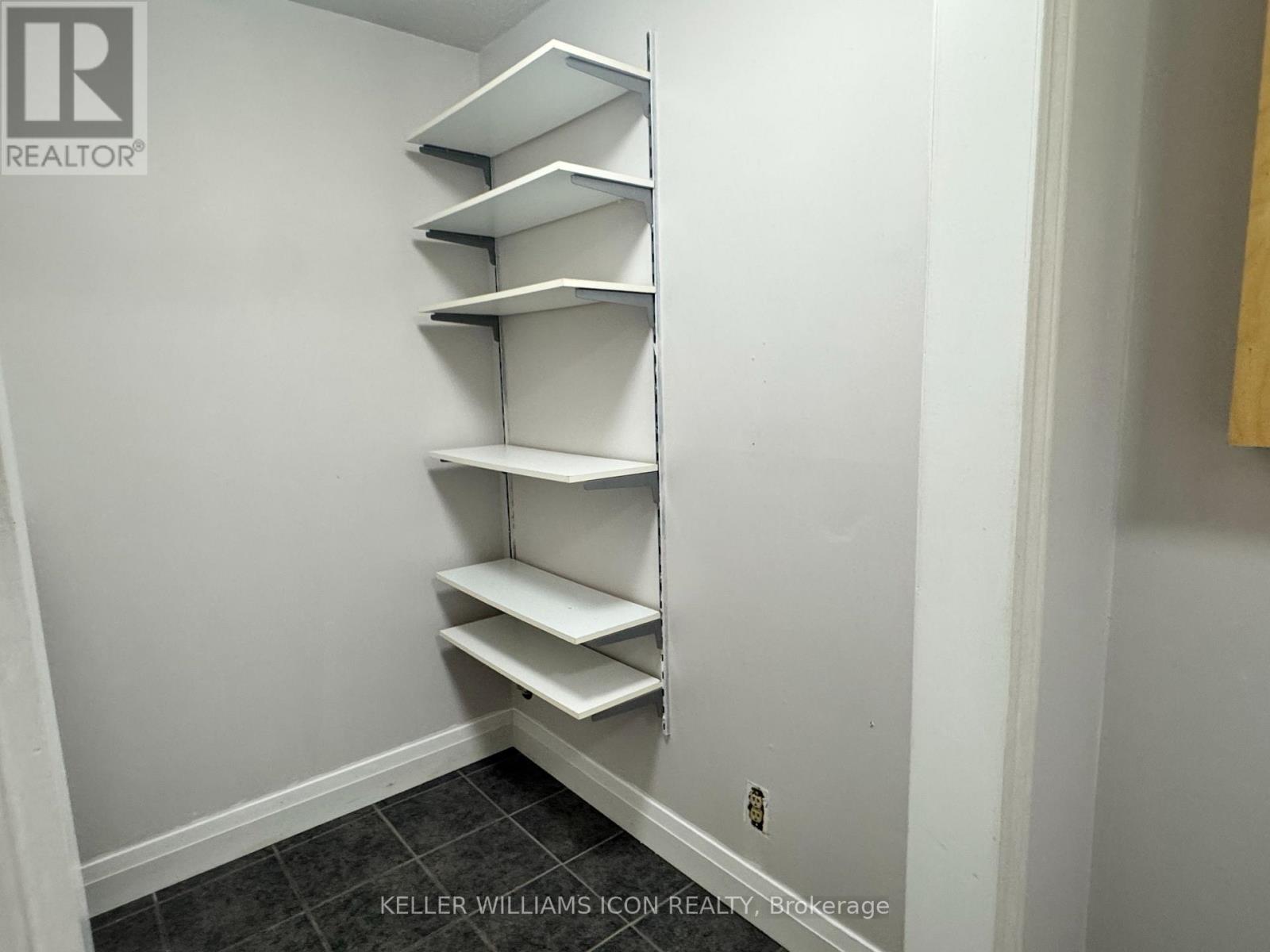 3 - 3415 Uplands Drive Property Photo 14