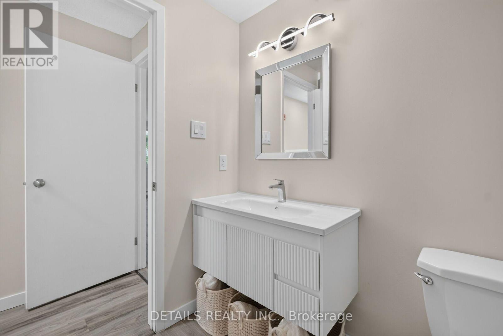 303 - 6532 Bilberry Drive Property Photo 21