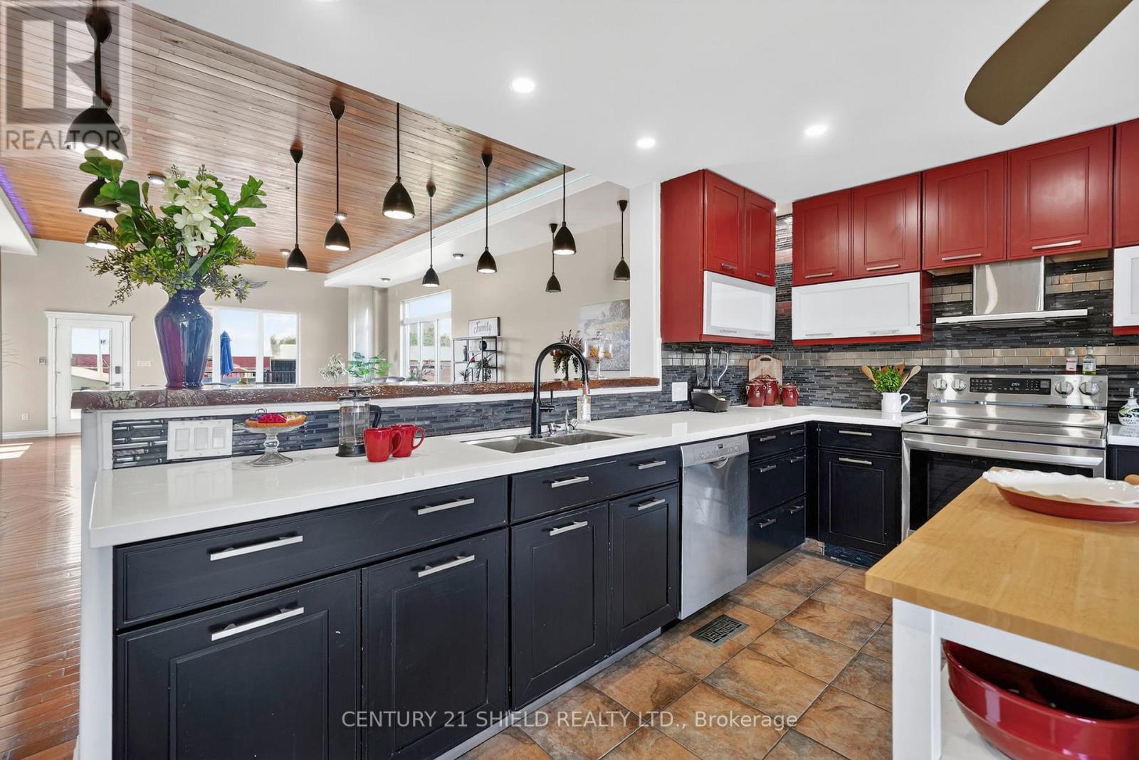 17441 Mcphail Road Property Photo 13