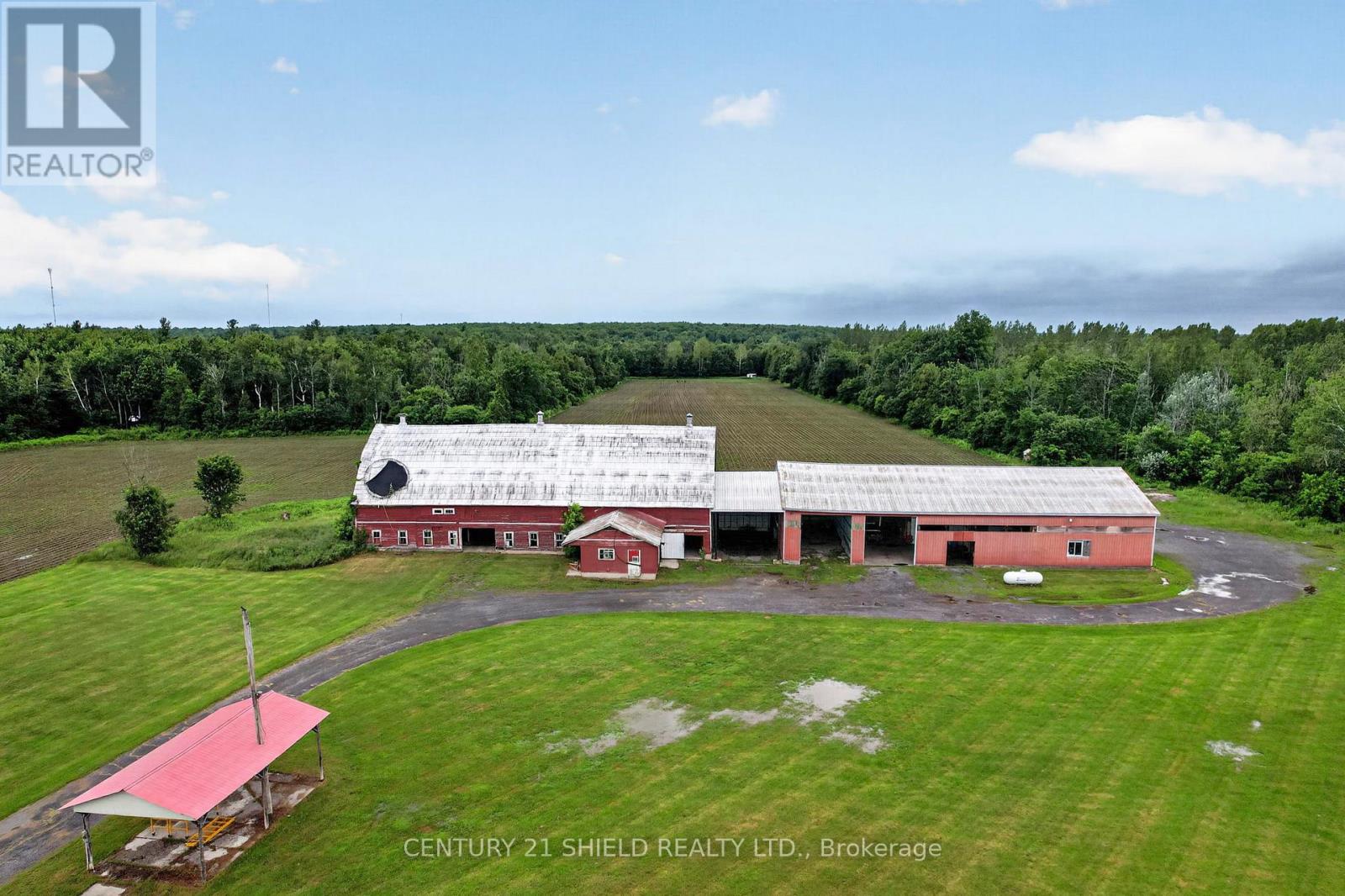 17441 Mcphail Road Property Photo 32