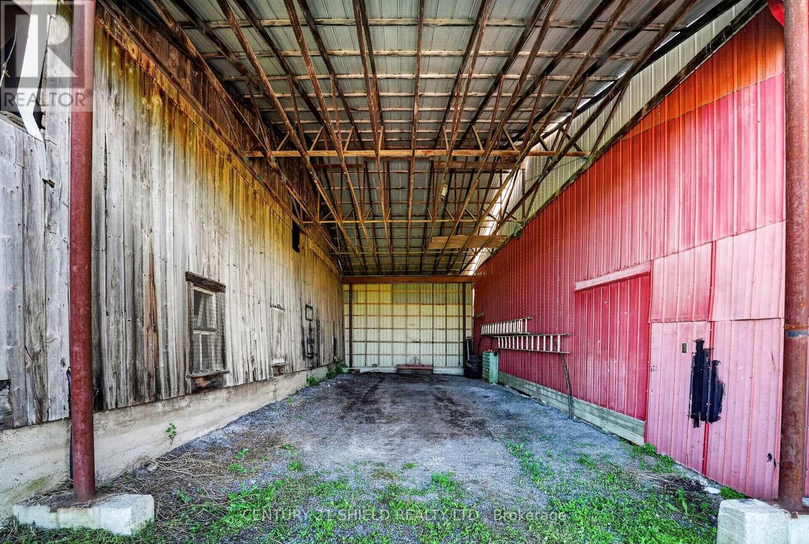 17441 Mcphail Road Property Photo 40