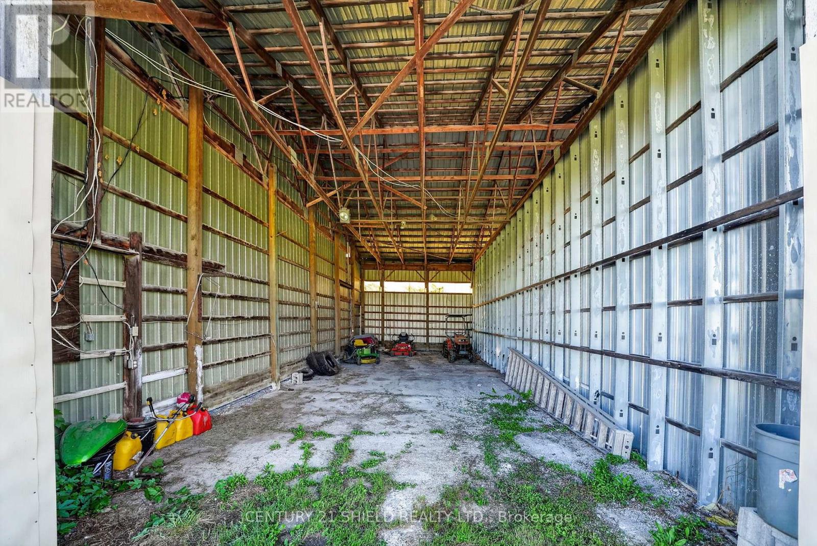 17441 Mcphail Road Property Photo 41