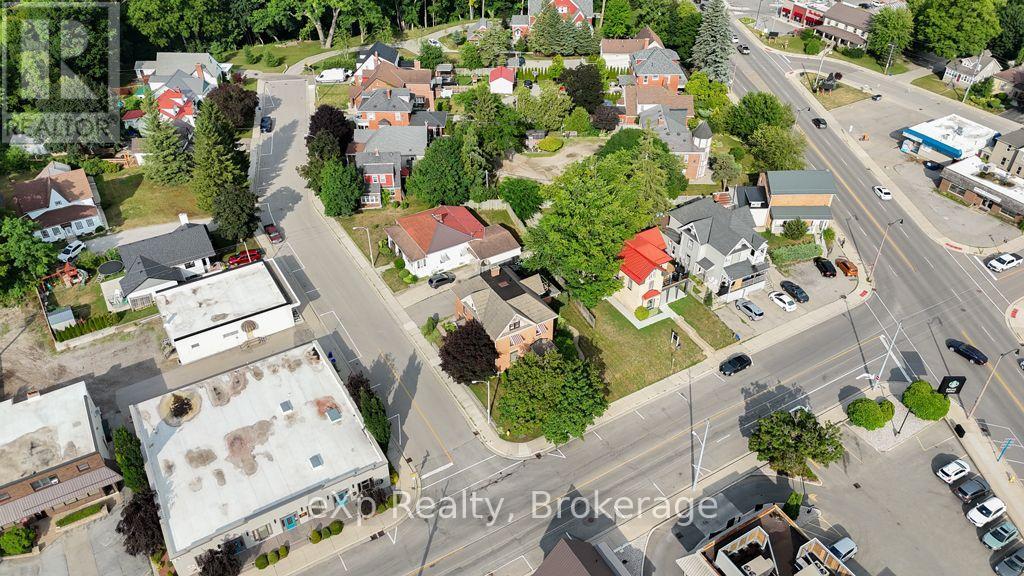 22 Harvey Street Property Photo 29