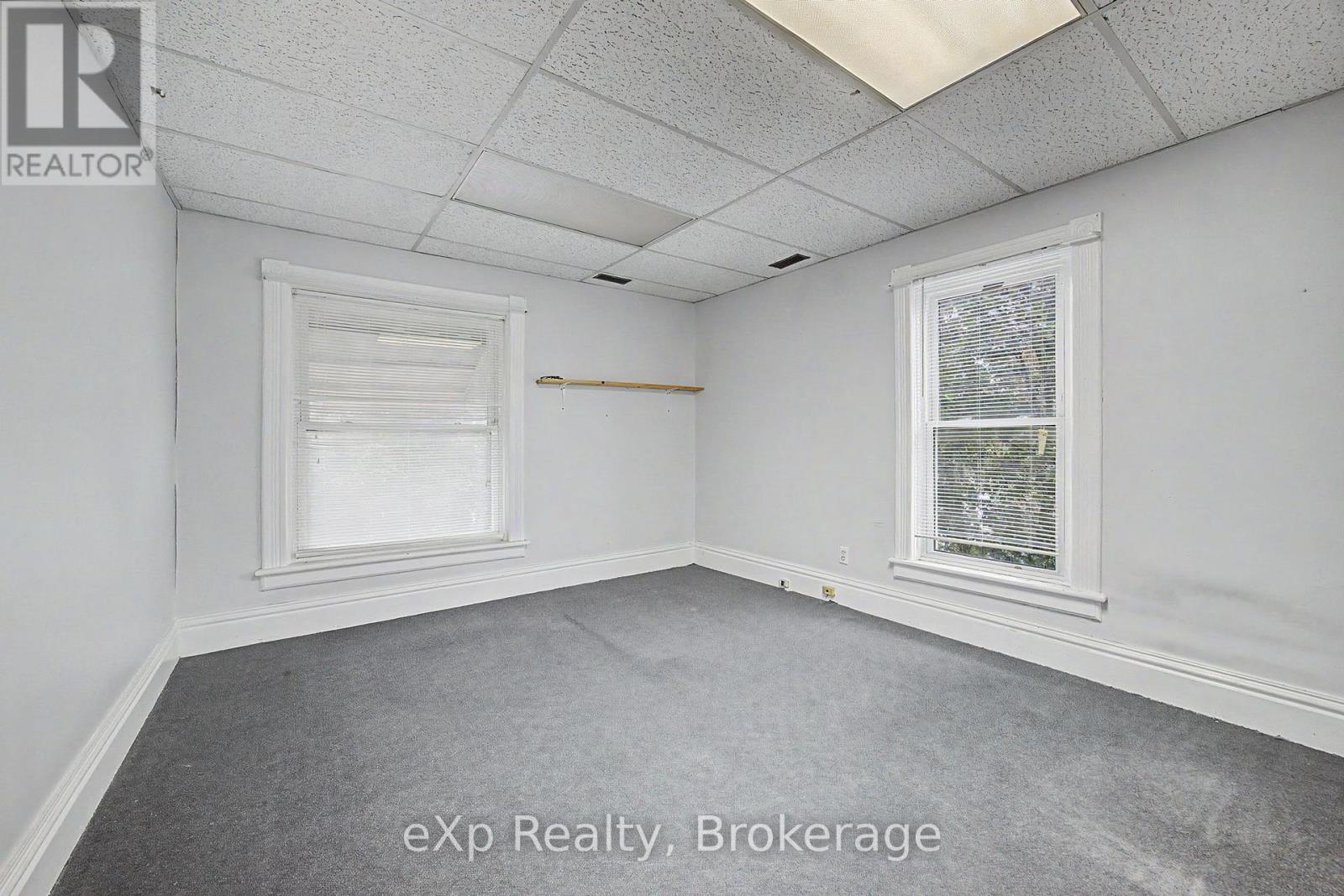 22 Harvey Street Property Photo 18