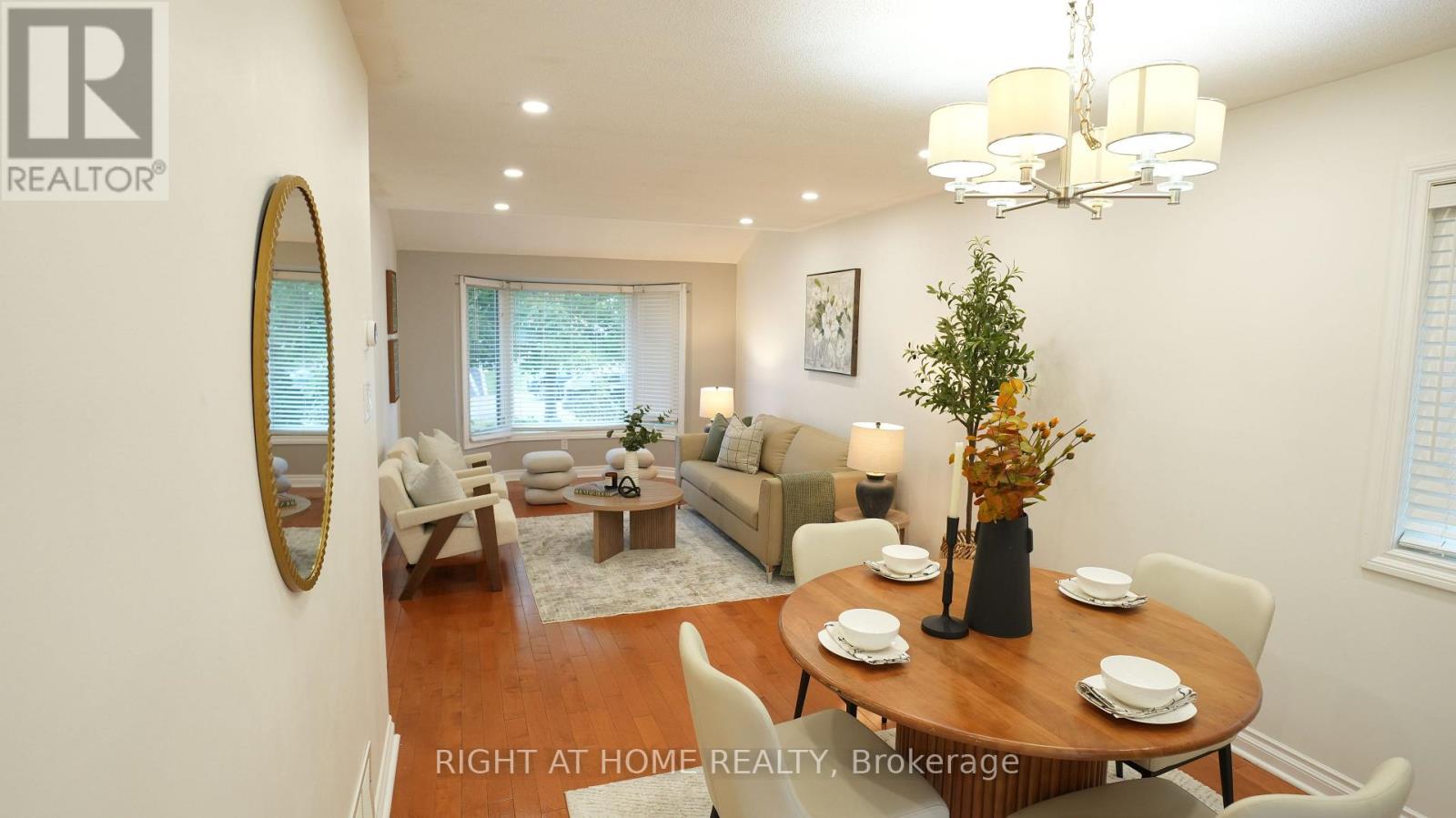 672 Farmbrook Crescent Property Photo 6