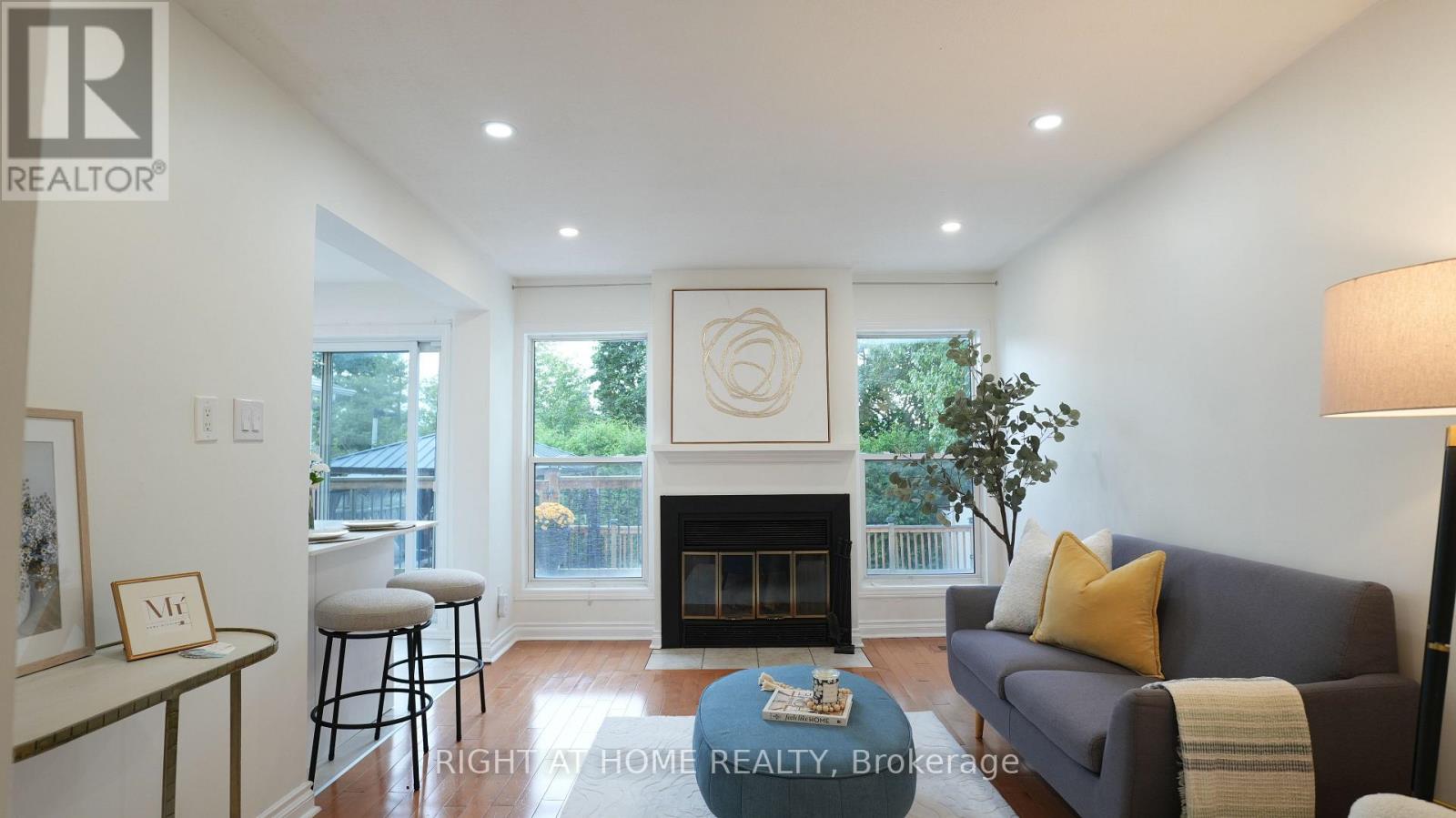 672 Farmbrook Crescent Property Photo 15