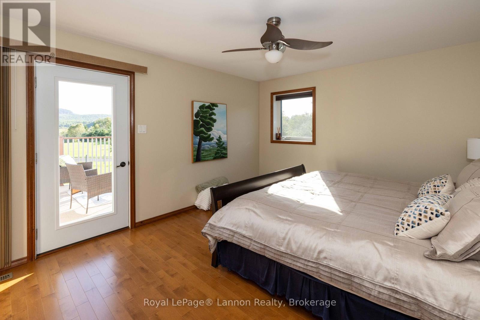 401 Barrie Drive Property Photo 24